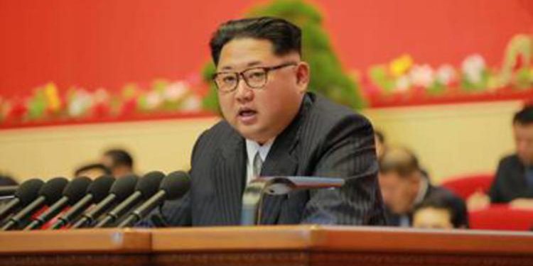 Nordcorea, Kim ammette: “Situazione cupa, migliorare condizioni di vita”