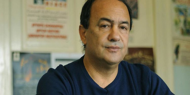 Migranti, Lucano: “Sono uomo onesto, mia popolarità ha dato fastidio a molti”