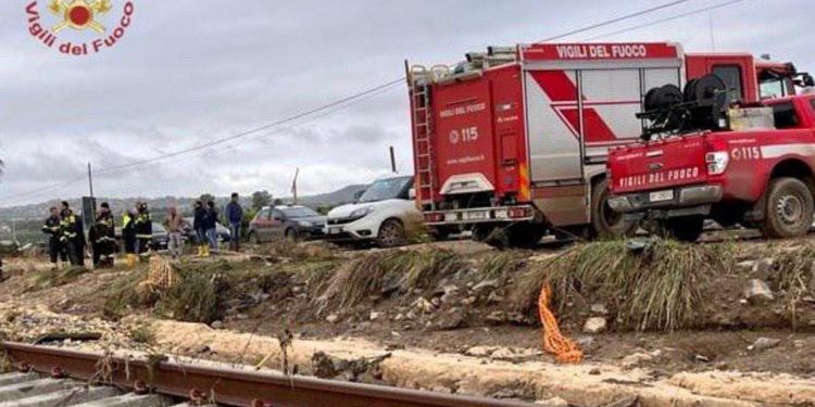 Maltempo, allerta meteo oggi Sicilia e Calabria: si cerca donna dispersa