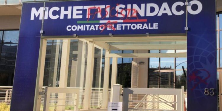 “Fascista” e stella Br: scritte al comitato elettorale Michetti