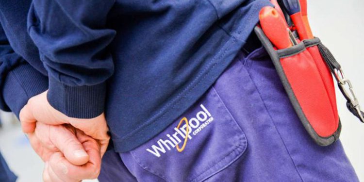 Whirlpool, azienda conferma 15 ottobre per chiusura licenziamento collettivo