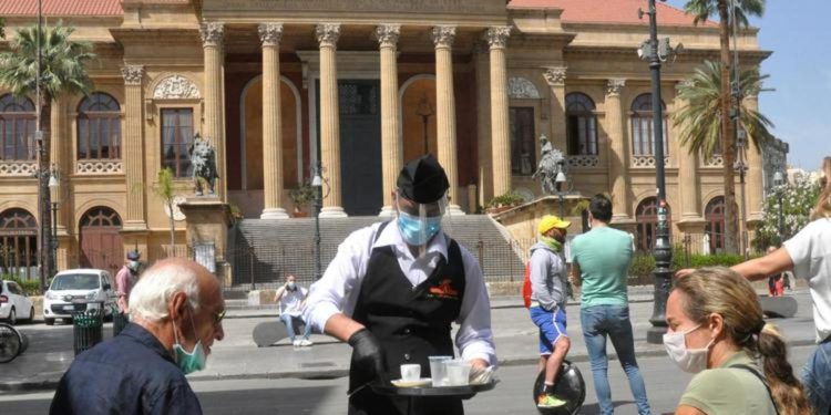 “Sicilia torna zona bianca”, l’annuncio. Ecco le regole