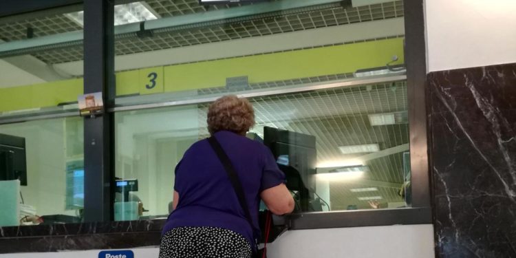 Inps, pagamento pensioni novembre 2021: calendario