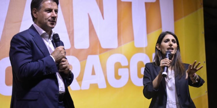 Ballottaggio Roma, contatti Conte-Raggi per sciogliere riserva