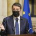 Renzi: “Finché mi chiamano continuerò a girare all’estero”