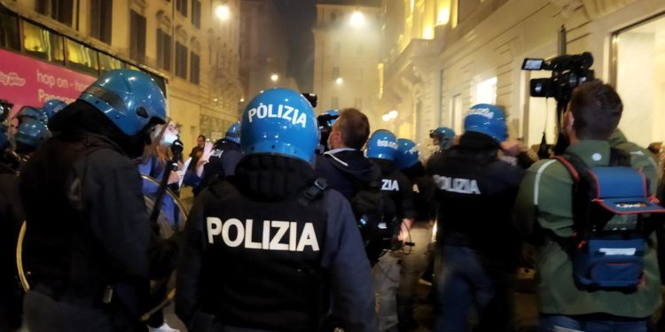 Scontri no Green Pass, Procura Roma apre due fascicoli indagine