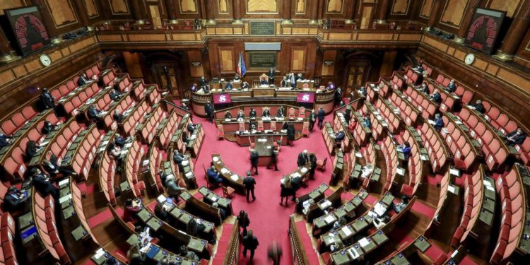 Ddl Zan, al via incontri Pd: domani tavolo politico in Senato