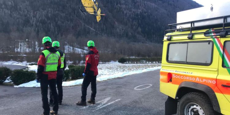 Trovato senza vita cercatore di funghi disperso da ieri in Alpago