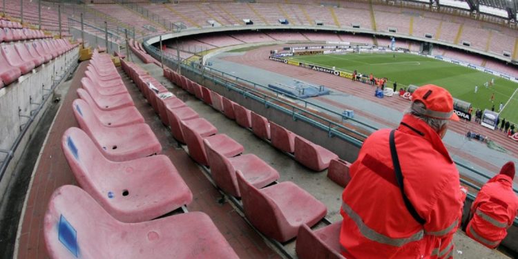 Discoteche aperte e capienza cinema, teatri e sport: ok Cdm, Lega vota a favore