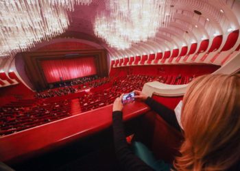 Capienza stadi e cinema, riapertura discoteche: le regole in vigore dall’11 ottobre