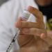 Vaccino covid, terza dose con Moderna e J&J: Fda dice sì