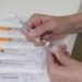 Terza dose vaccino Covid, ecco chi farà il richiamo