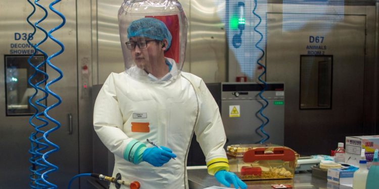 Origine Covid, in una lettera il ‘giallo’ dei test finanziati dagli Usa a Wuhan