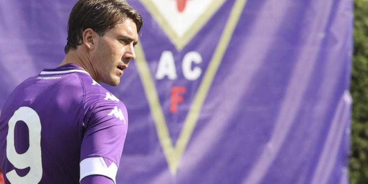Fiorentina, Commisso: “Vlahovic non ha accettato rinnovo contratto”