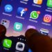 “WhatsApp funziona”, problemi risolti per Facebook e Instagram in vari paesi