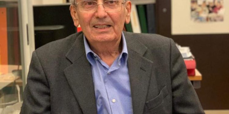 Premio al chimico Vincenzo Balzani, lo scienziato che ama la Terra