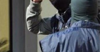 ‘Ndrangheta, maxi blitz: colpite cosche calabresi e gli Spada di Ostia