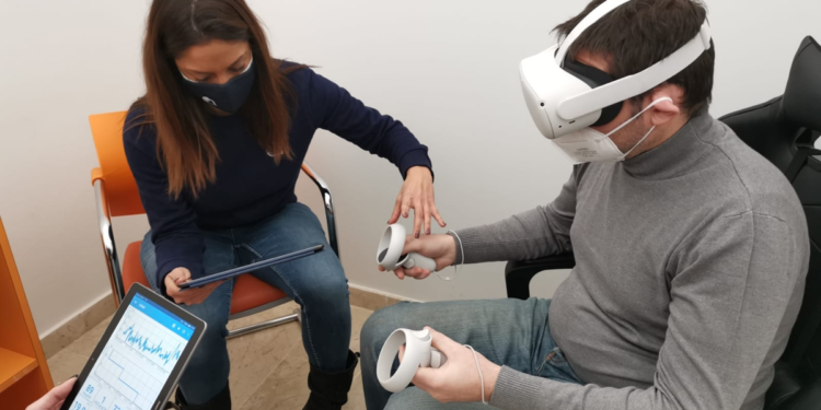 Autismo, gestire stress nei genitori dei bimbi grazie a realtà virtuale