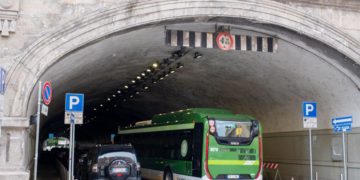 Carburanti, continuano a salire prezzi benzina e gasolio