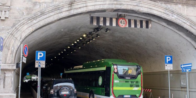 Carburanti, continuano a salire prezzi benzina e gasolio