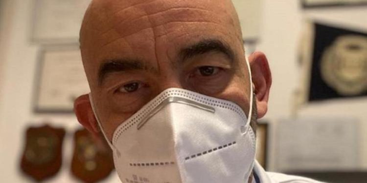 Green pass, Bassetti: “A primavera va tolto”