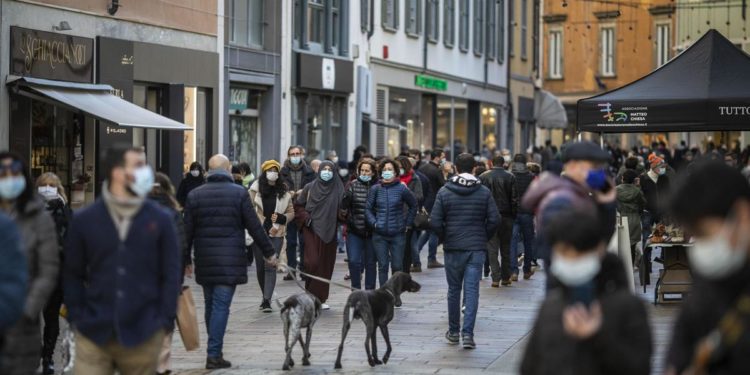 Zona gialla e zona arancione, le regole: cosa cambia, le misure