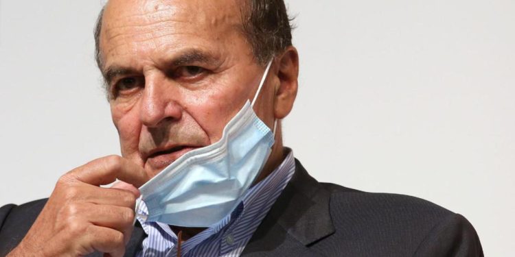 Quirinale, da gufi a scoiattoli: lo ‘zoo’ dei leader, il bestiario della politica