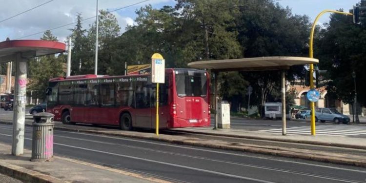 Sciopero bus e metro venerdì 14 gennaio 2022: gli orari