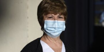 Covid Italia, Capobianchi: “Infezione si spegnerà, ma incognita altre varianti”