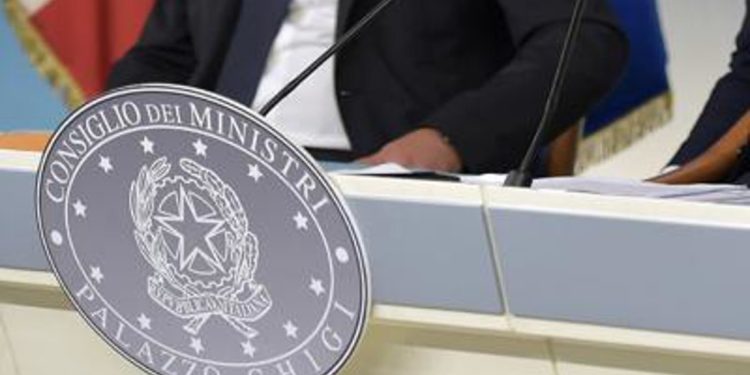 Bollette luce e gas e misure anti rincari, verso Cdm giovedì