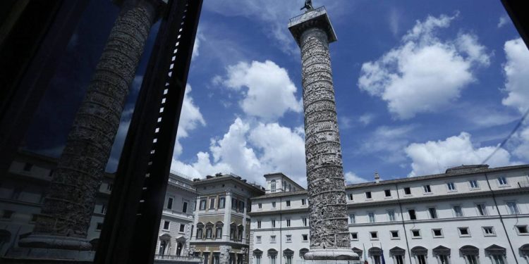 Green pass e indennità quarantena covid sul tavolo del governo