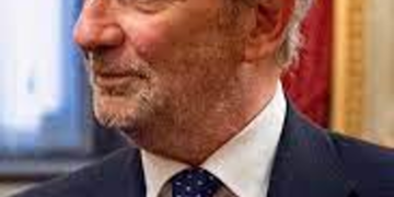 Consulta, Coraggio: “sentenza 37-2021 è bussola nella gestione della pandemia”