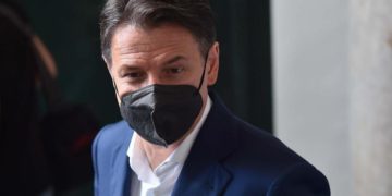 Quirinale 2022, colloquio Conte-Draghi