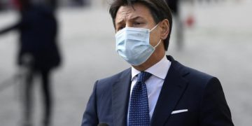 Quirinale, Conte: “No a patto di legislatura ma con i cittadini”