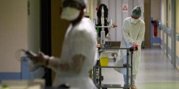 Covid oggi Francia, 332mila contagi e 178 morti