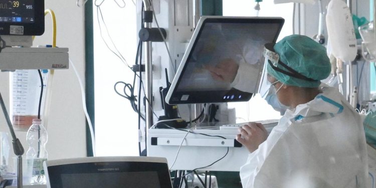 Covid oggi Campania, 20.206 contagi e 26 morti: bollettino 14 gennaio