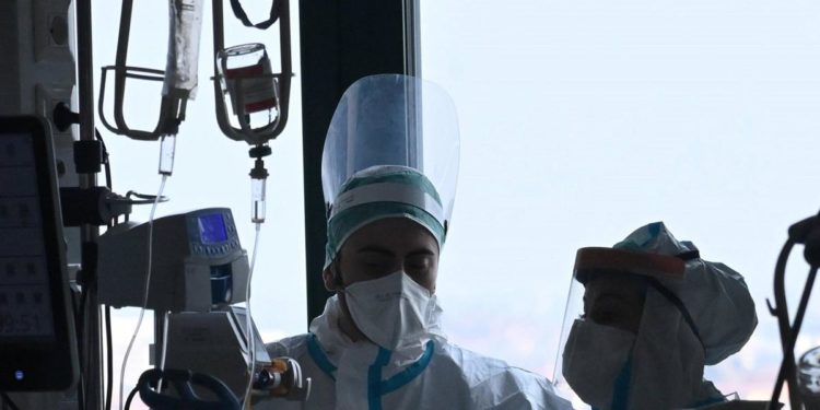 Covid oggi Italia, bollettino Protezione Civile e contagi regioni 9 gennaio