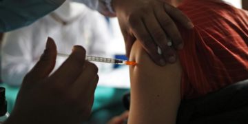 Covid, tra 5-11 anni solo uno su 5 vaccinato. Appello dei pediatri
