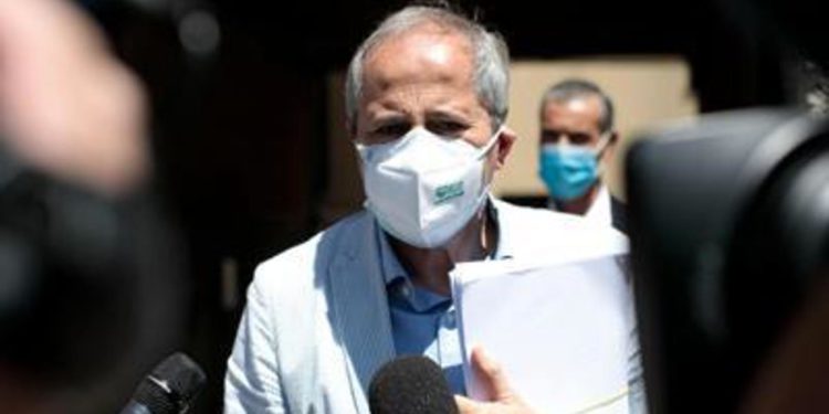 Quirinale, Crisanti ‘vota’: “Al Colle un politico, mi piacerebbe una donna”