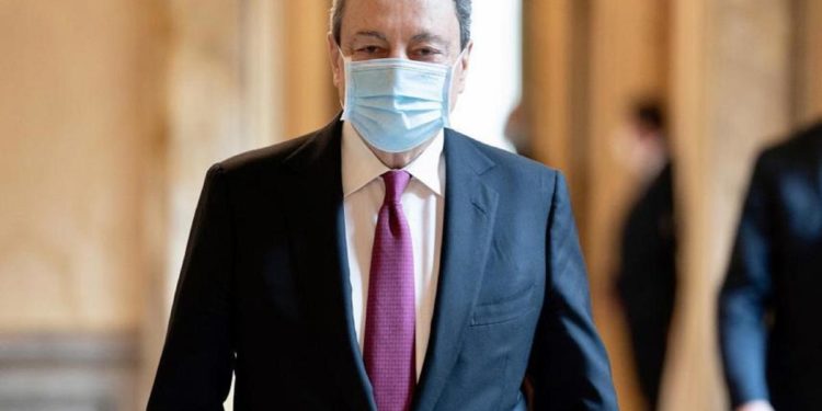 Quirinale 2022, pressing partiti: “Serve iniziativa”. E Draghi fa ‘mossa’