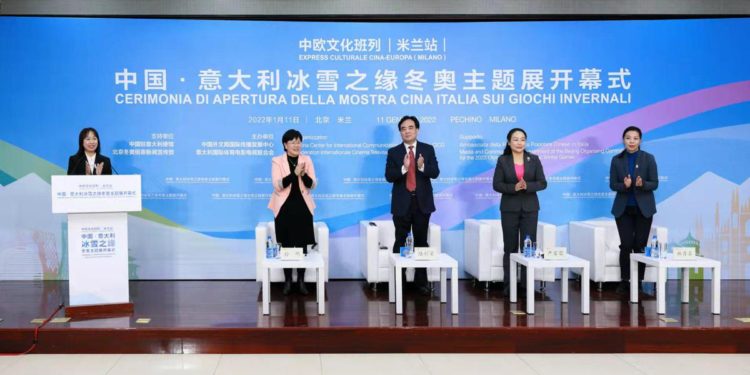 Inaugurata a Milano e Pechino la Mostra ‘Cina-Italia: Giochi Olimpici invernali’