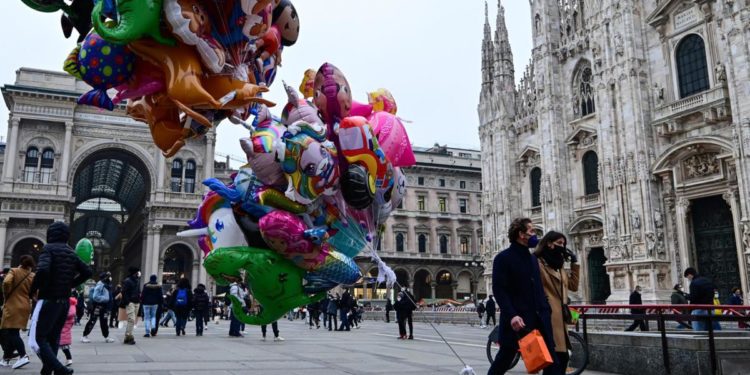 Covid oggi Italia, 184.615 contagi e 316 morti: bollettino 13 gennaio