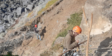 Appello abitanti Ginostra: “Si aggrava la frana, rischia di precipitare’