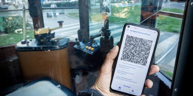 Verso Super green pass lavoro per Pa e privato