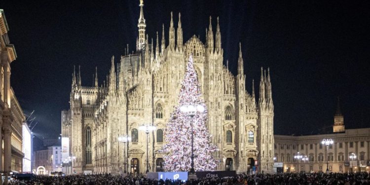 Covid Italia e variante Omicron, altre 4 Regioni in zona gialla da domani