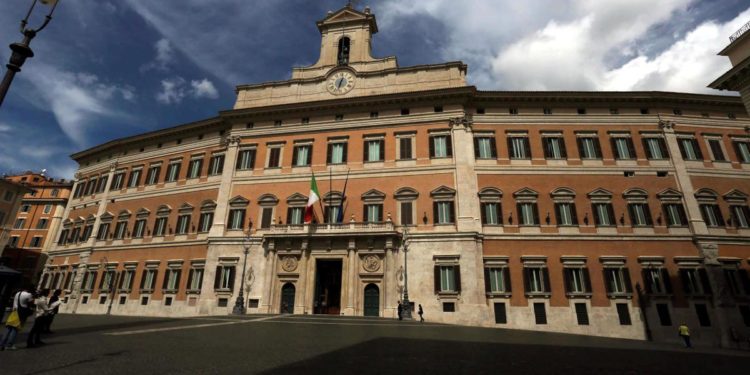Quirinale, Ceccanti: ‘Bastano quattro regole per evitare focolai alla Camera al momento del voto’