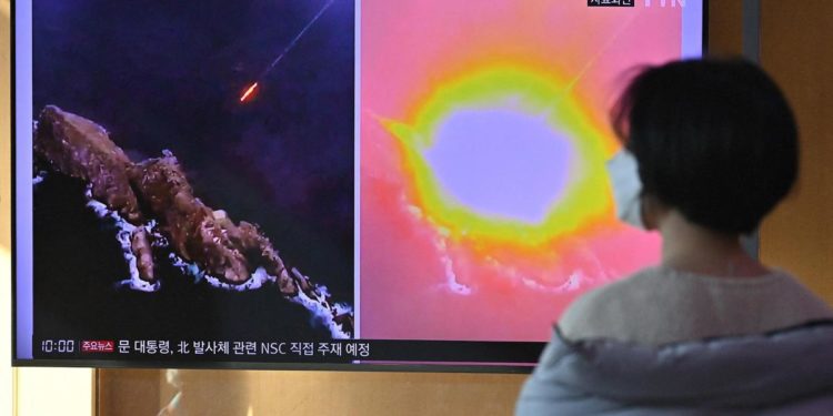 Nordcorea, foto scattate dallo spazio: lanciato nuovo missile