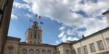 Quirinale, voto elettori positivi: ipotesi covid hotel