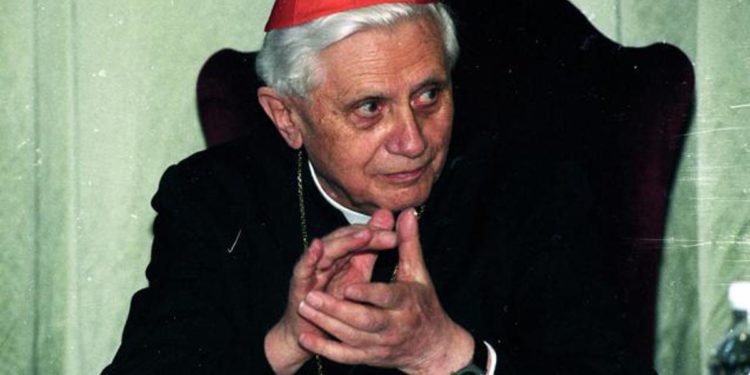 Germania, rapporto chiama in causa Ratzinger: abusi sessuali nella sua Arcidiocesi