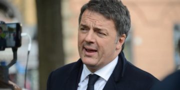 Quirinale, Renzi: “Qui, Quo, Qua fanno stesso tweet e zio Paperone Berlusconi si è ritirato”